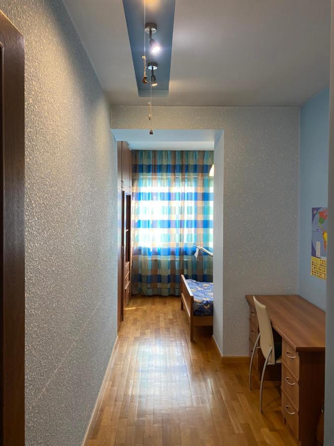 City Center Cute Flat 3 Rooms Jerevan Buitenkant foto